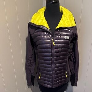 The North Face Summit Series 800 eggplant, chartreuse accent down jacket. Small.